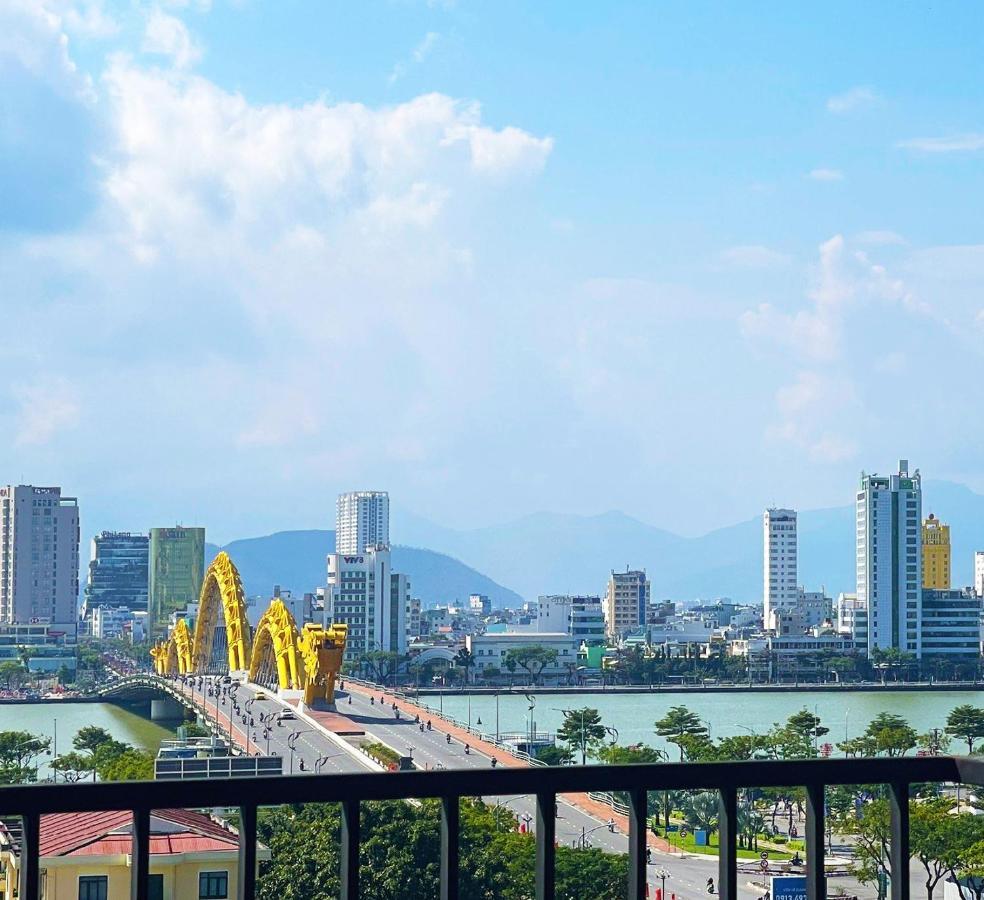 Cali Hotel Books Da Nang Exterior photo